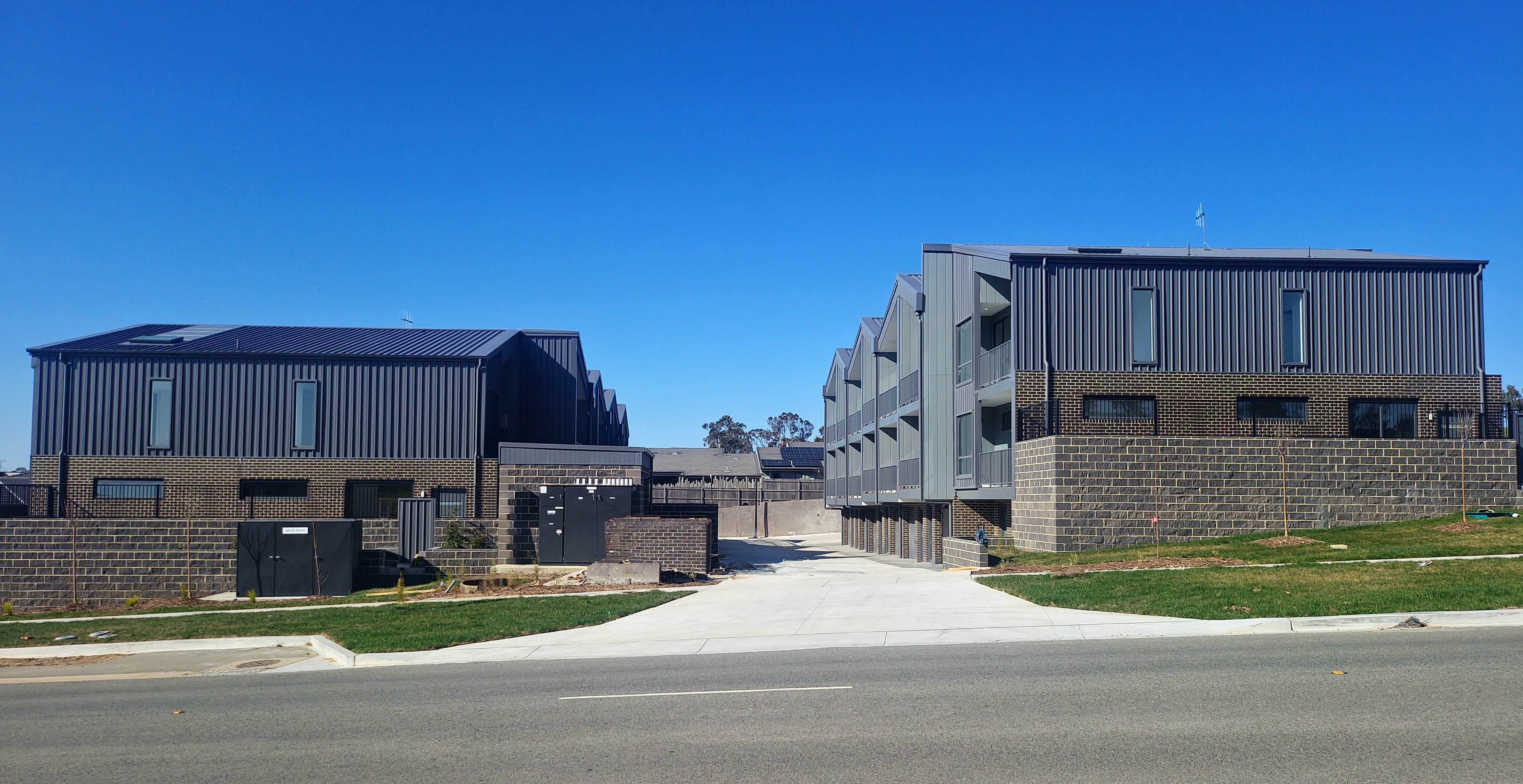 Moncrieff Community II by Hyperspace Architecture